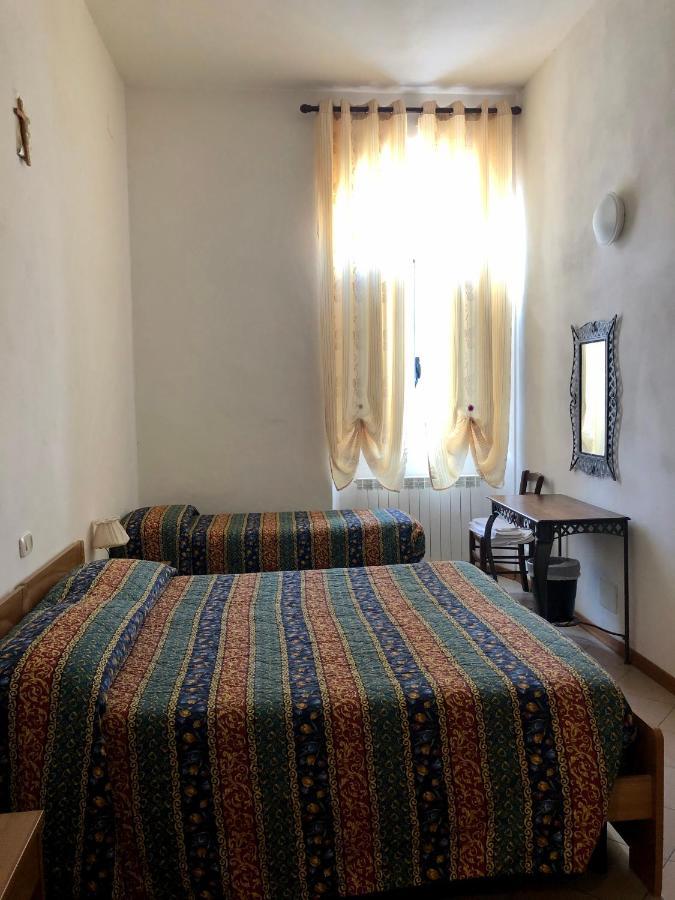 Residenza Gens Petilia - Nuova Gestione Hotel Pitigliano