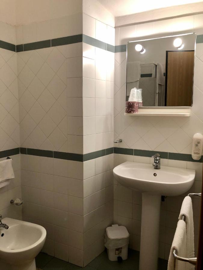 Residenza Gens Petilia - Nuova Gestione Hotel Pitigliano