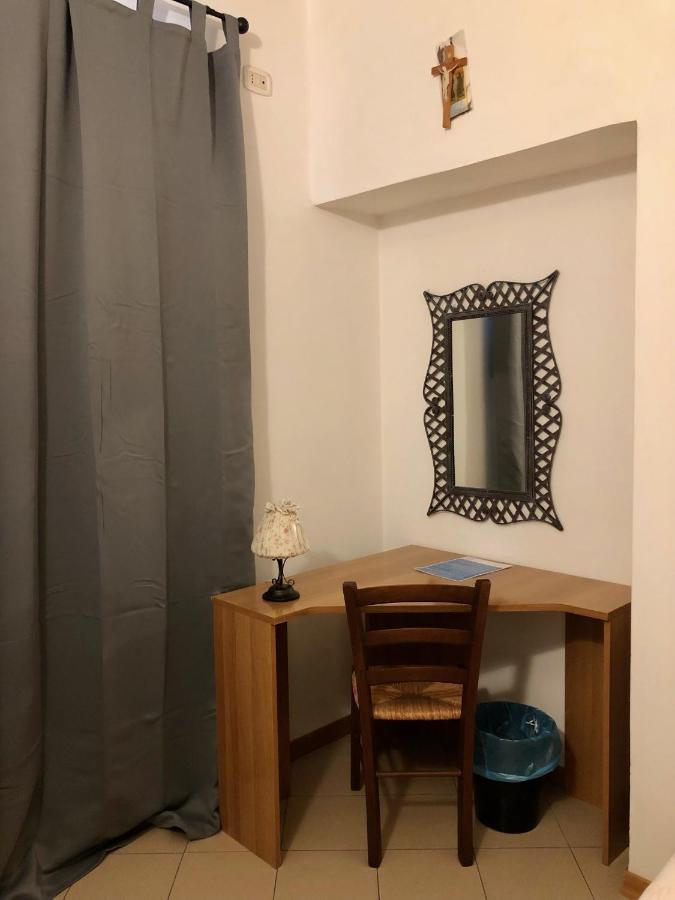 Hotel Residenza Gens Petilia - Nuova Gestione Pitigliano